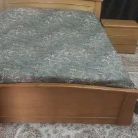 تخت خواب دونفره و پاتختی|تخت و سرویس خواب|تهران, قصر فیروزه ۲|دیوار