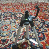 سه پایه دوربین قابل تنظیم