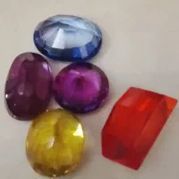 نگین انگشتری
