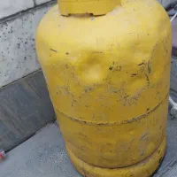 کپسول گاز و دوعدد ریگلاتور