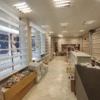 دکور مغازه ( قفسه، رگال، میز ) دوربین