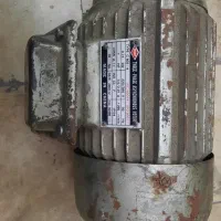 جرثقیل  و دینام سه فاز  یک اسب|ماشینآلات صنعتی|تهران, افسریه جنوبی|دیوار