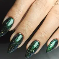 کاشت ناخن ترمیم ناخن قیمت باور نکردنی|خدمات آرایشگری و زیبایی|شاهین‌شهر, فردوسی|دیوار