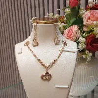 گردنبند و گوشواره
