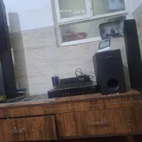 سینما خانواده به همراه میز تلویزیون