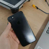 آیفون ۷ مشکی|موبایل|شیراز, ملاصدرا|دیوار