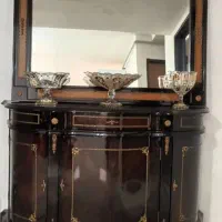 آینه و کنسول