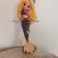 پری دریایی زیبای بافتنی