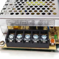 تغذیه ۵ و ۱۲ ولت|قطعات و لوازم جانبی رایانه|اشتهارد, |دیوار