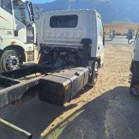 ایسوزو مدل ۹۰|خودرو سنگین|خرمآباد, |دیوار