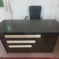 میز کامپیوتر با صندلی چرخان در حد نو|مبلمان اداری|قم, نیروگاه|دیوار
