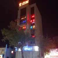 اجاره واحد خدماتی در میدان ارتش