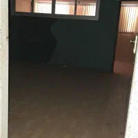 واحد تجاری با حق نصب تابلو بزرگ خیابان اصلی