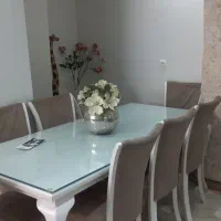 ناهار خوری ۸نفره ومبل ۷نفره