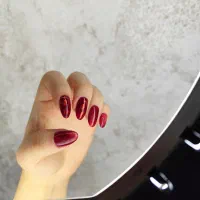 انواع خدمات ناخن با تخفیف استثنایی شب یلدا