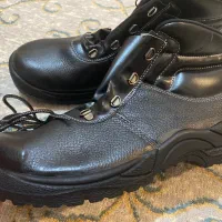 پوتین ایمنی|کیف، کفش، کمربند|آزادشهر, |دیوار