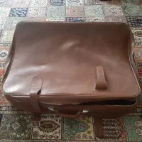 چمدان بزرگ قدیمی