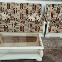 مبل ۷نفره  ونیز ناهار خوری بیضی ۴نفره