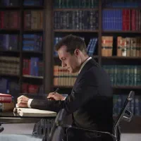 مطالعه زبان