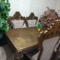 میز نهارخوری سلطنتی