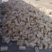 یک ماشین آجرسه سوراخ 6هزارتافروشی|مصالح و تجهیزات ساختمان|فریمان, |دیوار