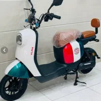 موتور سیکلت برقیvlra