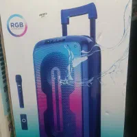 اسپیکر Buku اکبند