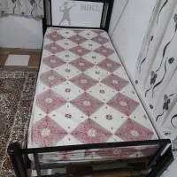 تخت خواب یه نفره