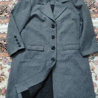 کاپشن و پالتو پاییزه کاملا سالم و در حد نو