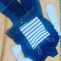 لباس کراپ جین قیمت یک میلیون نصدو پنجا هزار تومان