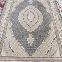 یک تخته فرش ۹ متری ۷۰۰شانه تمام نخ