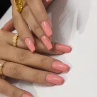 کاشت ناخن فقط ۳۰۰انواع خدمات ناخن ترمیم ژلیش ریمو