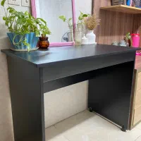 میز مطالعه / میز آرایشی / کنسول / میز کار/میز مشکی