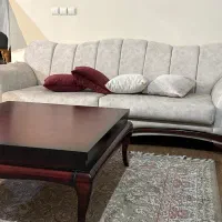 مبل راحتی کلایسک تشک دوبل وبه همراه نهارخوری سالم|مبلمان خانگی و میز عسلی|تهران, گیشا|دیوار