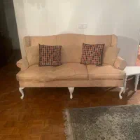 مبل چوبی قدیمی