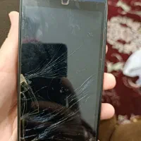 گوشی اچ تی سی شکسته