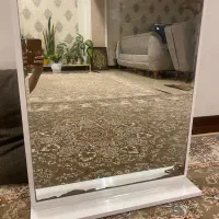 آینه پایه دار بزرگ