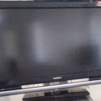 یه عدد تلوزیون ۳۲ ال سی دی سونی