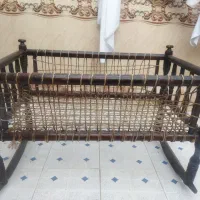 گهواره چوبی|اسباب و اثاث بچه|خمینیشهر, |دیوار