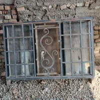 پنجره آهنی