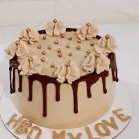 کیک تولد خانگی،کیک خامه ای شکلاتی