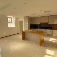 ۱۵۰ متری . سه خواب . نورگیر . حمام مستر|فروش آپارتمان|تهران, جابری|دیوار