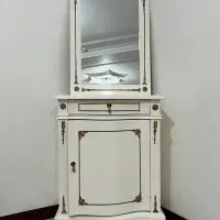 آینه و کنسول