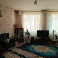 اپارتمان طبقه اول طلاب تک خواب