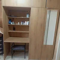 کمد و میز تحریر