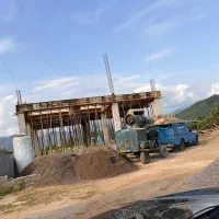 بتن ریزی با دستگاه خلاطه