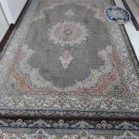 فرش ۷۰۰ شانه قهوه ای|فرش|قروه, |دیوار