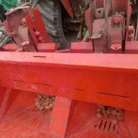 کاشت سیب زمینی با دستگاه|خدمات باغبانی و درختکاری|شیراز, کفترک|دیوار