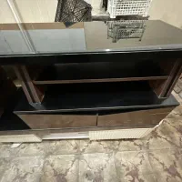 تخت با چوب دوتا میز تلوزیون به علت جابه جایی|تخت و سرویس خواب|گرگان, |دیوار