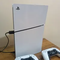 ps5 slim دو دسته بهمراه گیم فروش و معاوضه باموتور|کنسول، بازی ویدئویی و آنلاین|کرج, حصارک|دیوار